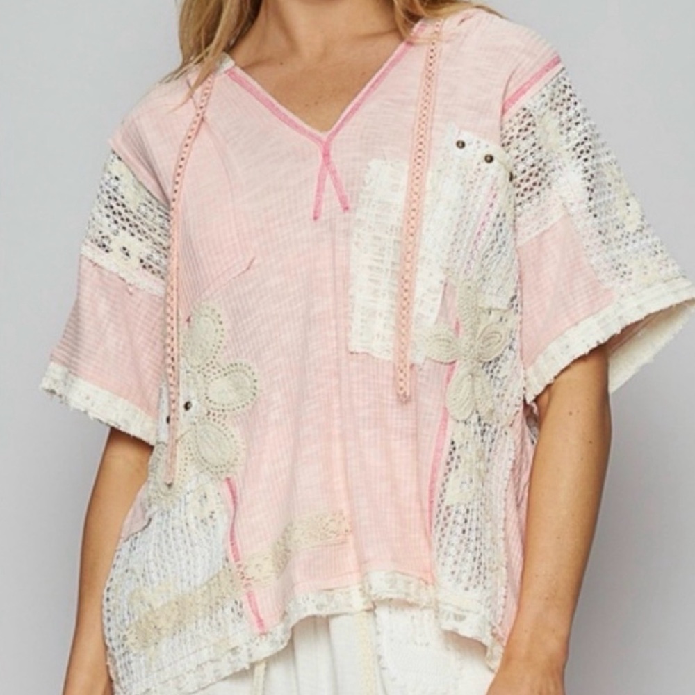 NEW arrival POL “The Rosie”Pink Crochet Patchwork V-Neck Tunic